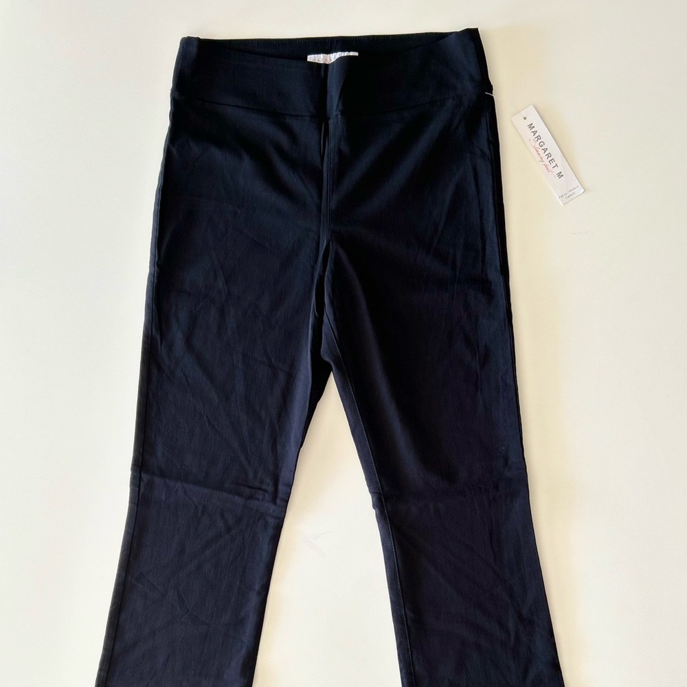 NWT - Stitch Fix Margaret M Slimming Pants Black Flared Cut Womens size M